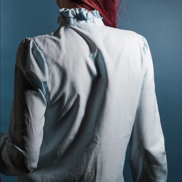 Long sleeve blouse with frills - Picture 2 of 3